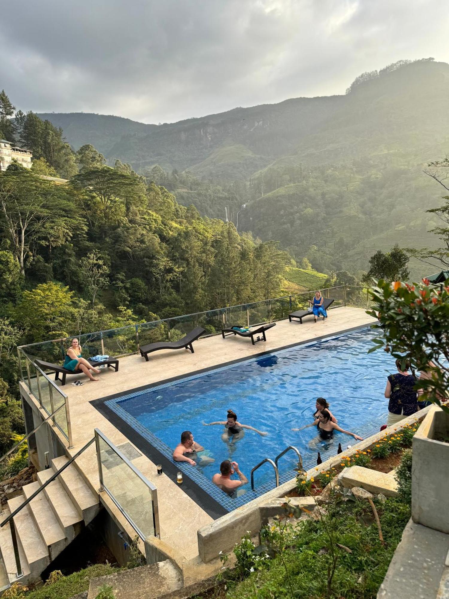 Ramboda Falls Plc Ngoại thất bức ảnh